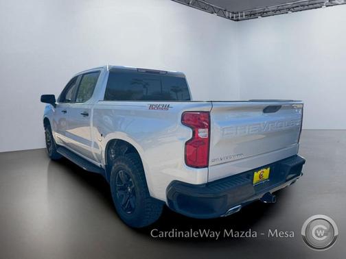 Silver Ice Metallic 2021 Chevrolet Silverado 1500 LT Trail Boss