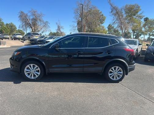 2018 Nissan Rogue Sport SV