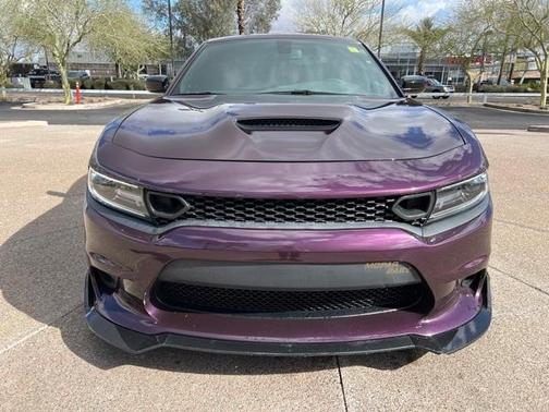 Photo 2 of 28 of 2021 Dodge Charger R/T