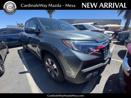 Modern Steel Metallic 2018 Honda Ridgeline RTL-E