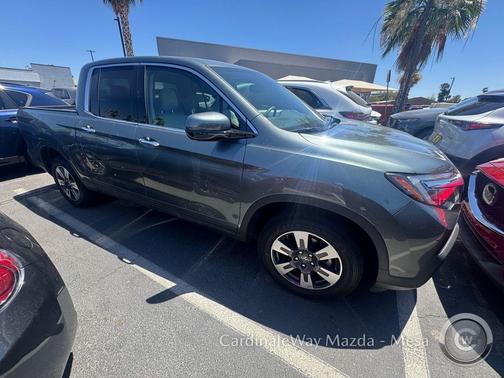 Modern Steel Metallic 2018 Honda Ridgeline RTL-E