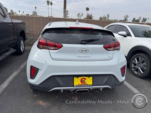Chalk White 2019 Hyundai Veloster 2