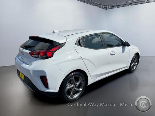 Chalk White 2019 Hyundai Veloster 2