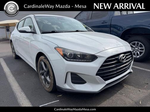 Chalk White 2019 Hyundai Veloster 2
