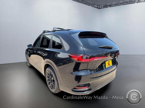 Jet Black Mica 2026 Mazda CX-70 3.3 Turbo Preferred