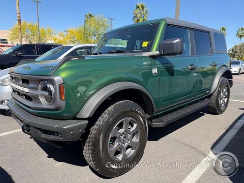 ERUPTION GREEN METALLIC 2023 Ford Bronco Big Bend