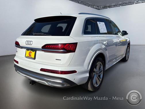 2021 Audi Q7 55 Premium Plus