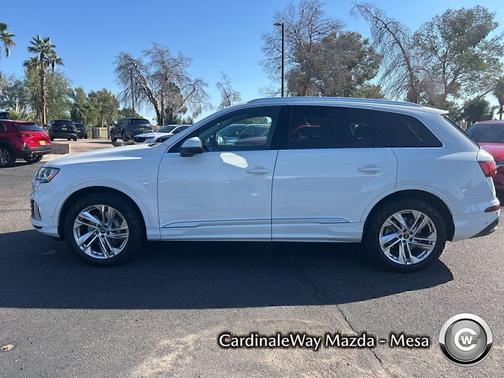 2021 Audi Q7 55 Premium Plus