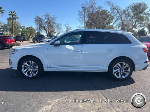 2021 Audi Q7 55 Premium Plus