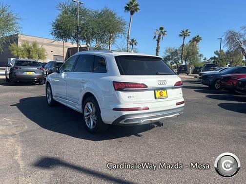 2021 Audi Q7 55 Premium Plus
