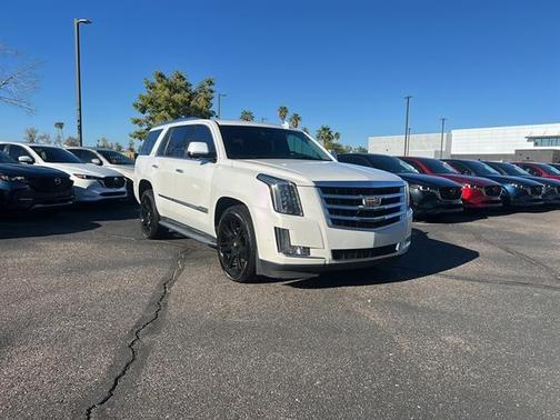 2019 Cadillac Escalade Luxury