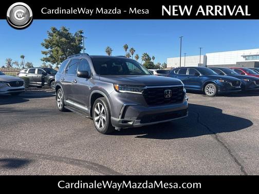 2023 Honda Pilot Touring 8-Passenger