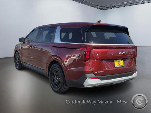 2025 Kia Carnival LXS
