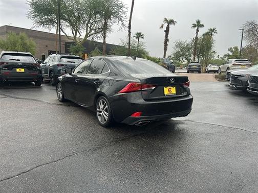 2018 Lexus IS 300 Base