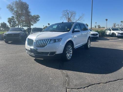 2013 Lincoln MKX Base