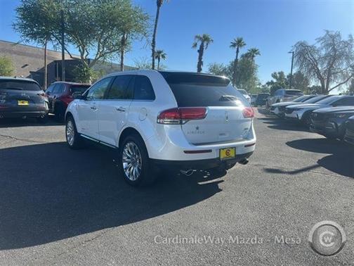 2013 Lincoln MKX Base