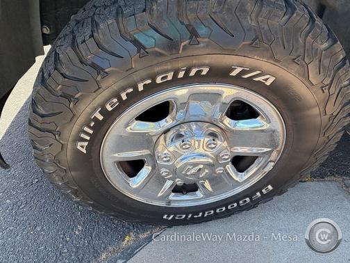 Diamond Black Crystal Pearlcoat 2021 RAM 2500 Tradesman Crew Cab 4x4 8' Box