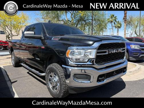 Diamond Black Crystal Pearlcoat 2021 RAM 2500 Tradesman Crew Cab 4x4 8' Box
