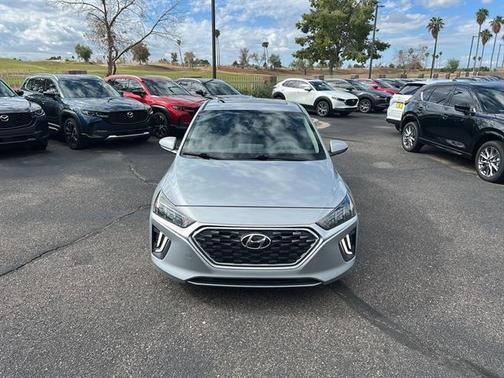 2020 Hyundai IONIQ Hybrid SEL