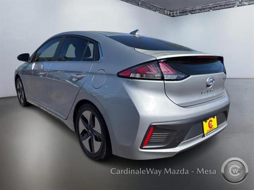 2020 Hyundai IONIQ Hybrid SEL