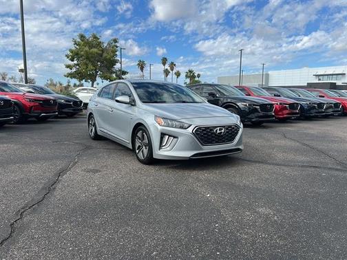 2020 Hyundai IONIQ Hybrid SEL