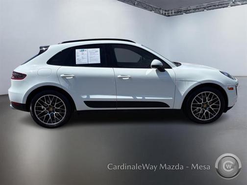 2018 Porsche Macan Sport Edition