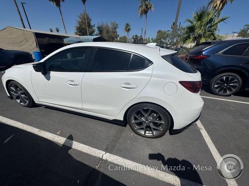 Snowflake White Pearl 2014 Mazda Mazda3 s Grand Touring