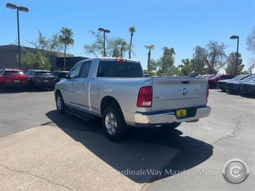 2017 RAM 1500 SLT