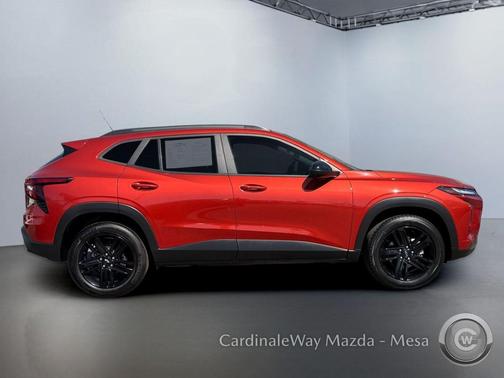 Cayenne Orange Metallic 2024 Chevrolet Trax FWD ACTIV