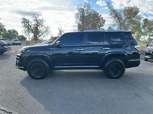 2018 Toyota 4Runner SR5