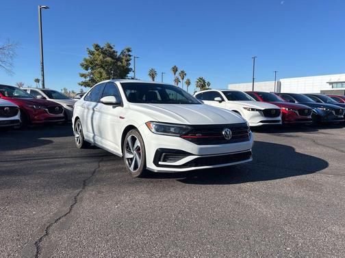 2019 Volkswagen Jetta GLI 2.0T S