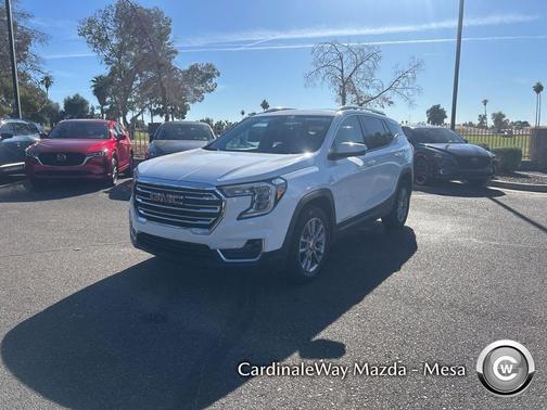 2024 GMC Terrain SLT