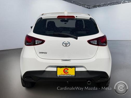 2020 Toyota Yaris Sedan LE