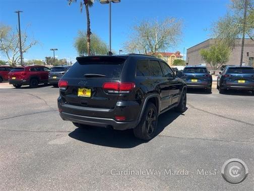 2019 Jeep Grand Cherokee Upland