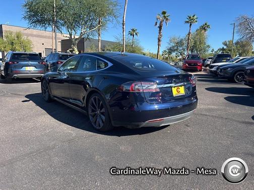 2015 Tesla Model S 85D