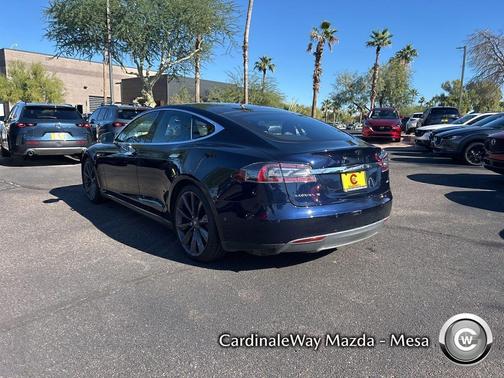2015 Tesla Model S 85D