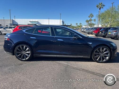 2015 Tesla Model S 85D