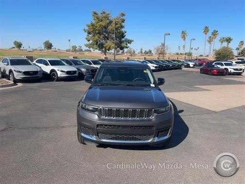 2023 Jeep Grand Cherokee L Laredo