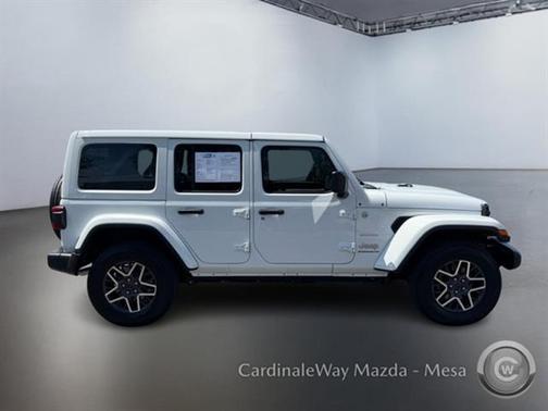 2024 Jeep Wrangler 4-Door Sahara 4x4