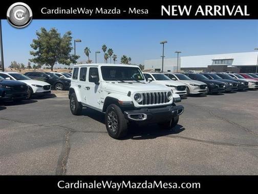 2024 Jeep Wrangler 4-Door Sahara 4x4