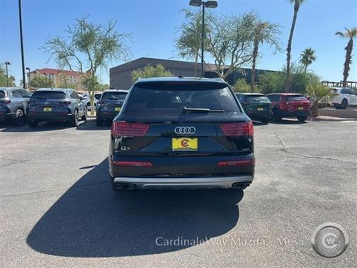 2019 Audi Q7 55 Premium Plus