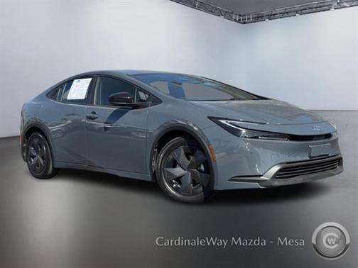 2024 Toyota Prius LE