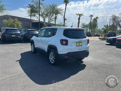 2023 Jeep Renegade Latitude