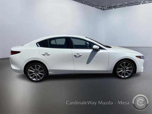 2022 Mazda Mazda3 FWD w/Premium Package