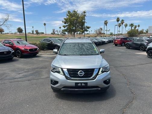 2020 Nissan Pathfinder SL 2WD