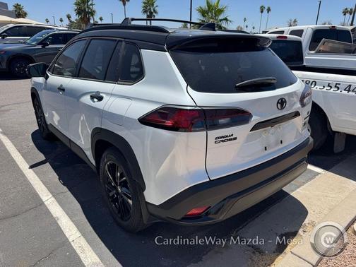 Wind Chill Pearl/Jet Black 2025 Toyota Corolla Hybrid L