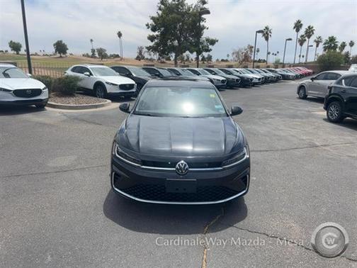 2025 Volkswagen Jetta 1.5T SE