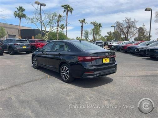 2025 Volkswagen Jetta 1.5T SE