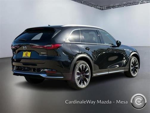 2025 Mazda CX-90 PHEV Premium Plus