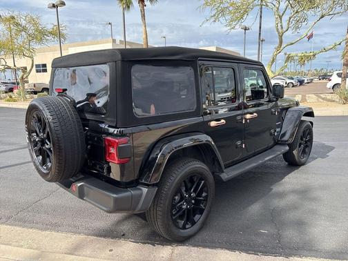 2022 Jeep Wrangler Unlimited 4xe Sahara